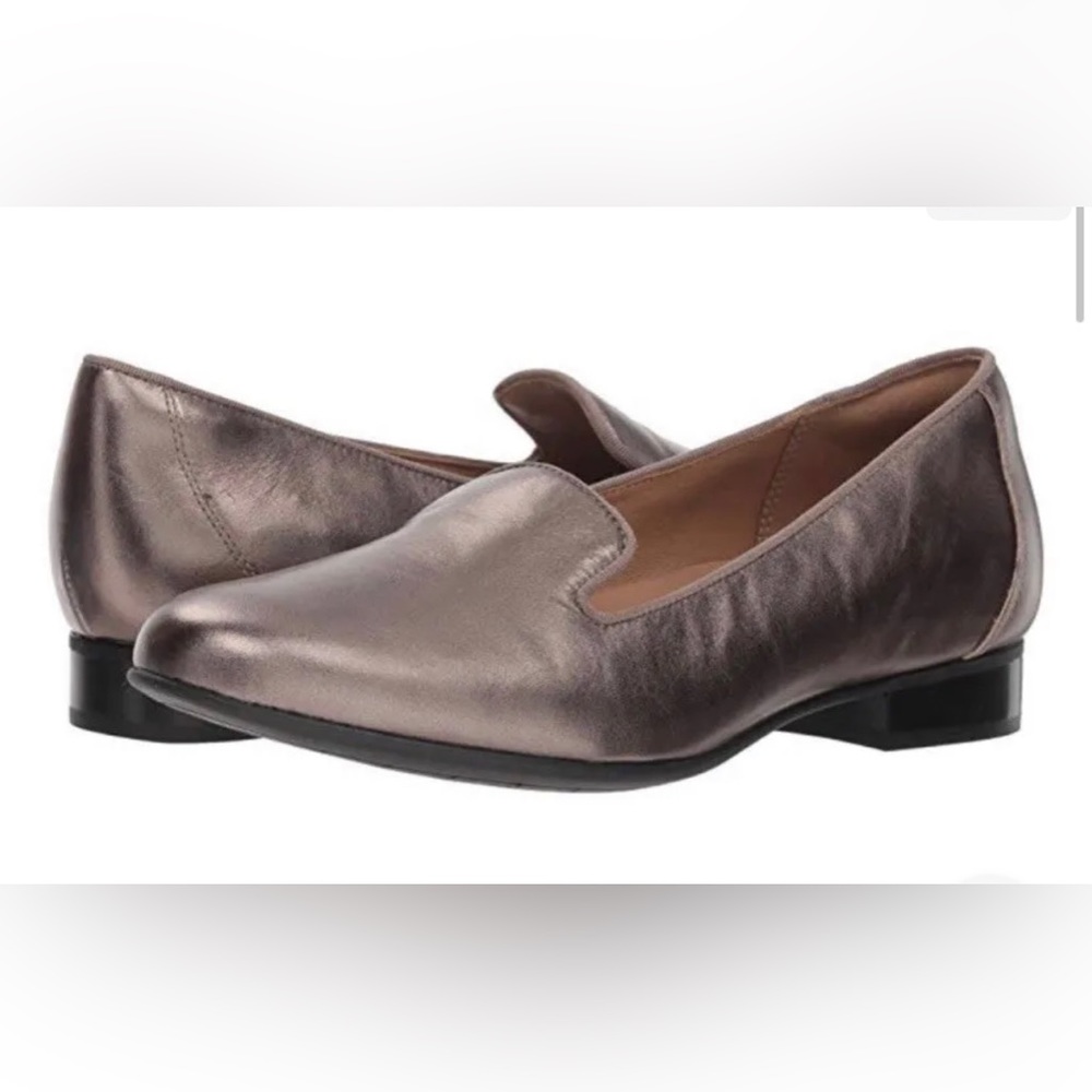 Clarks unblushing step loafers‎ size 6.5